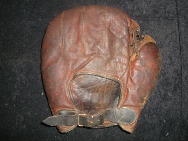 Grommet Web Basemitt Back